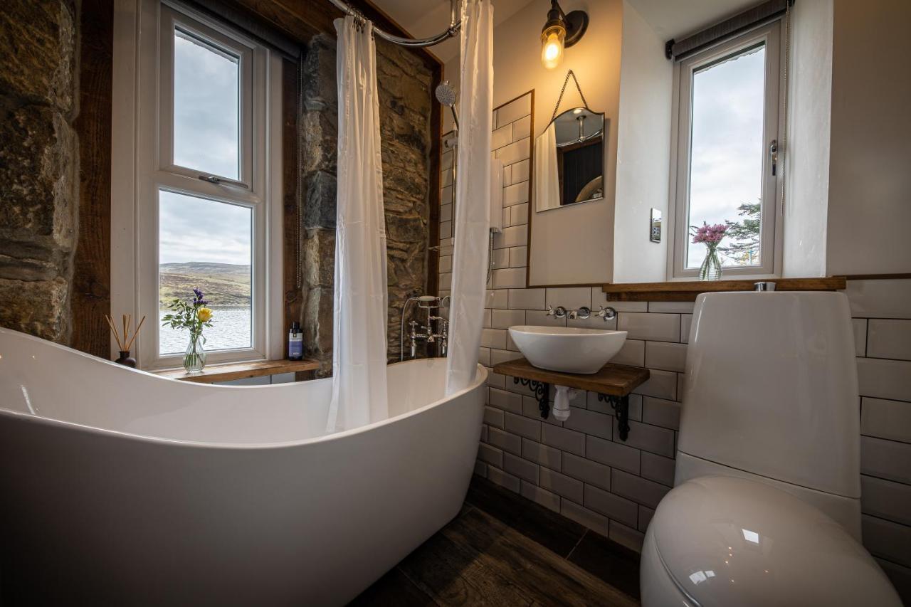 The Lodge In The Loch Portree Exteriör bild